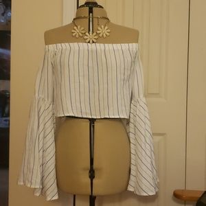 Crop top blue and white stripes